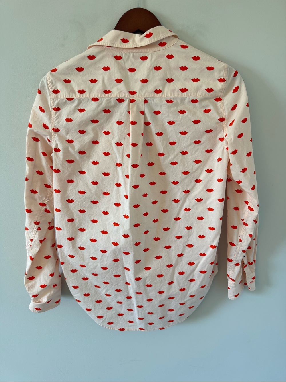 Clare V Button-Down Shirt with Red Lip Print - Picture 5 of 6